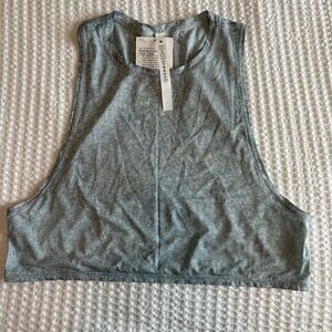 Stylish Gray Women's Muscle Tee Lululemon NWT